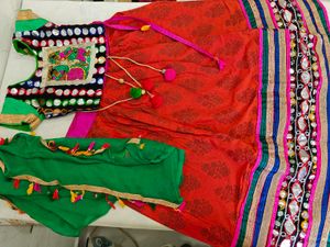 Girl&#39;s Ethnic Red &amp; Green Lehenga Choli