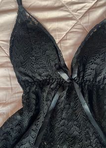 y2k Lace black bow top 🫧💋