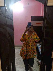 Women  Top