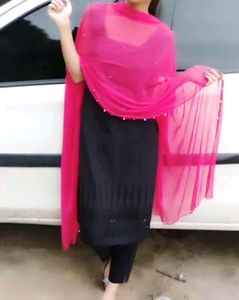 Black Kurta Pant Set With Pink Dupatta