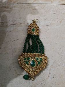 Elegant Emerald Green Maang Jhumar