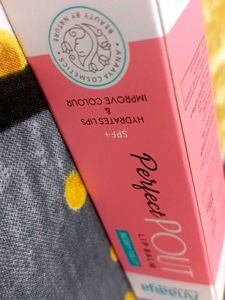 Anaaya Perfect Pout Berry Lip Balm