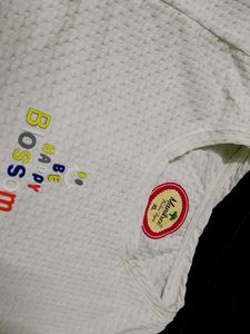 Cute aesthetic tees 🌷