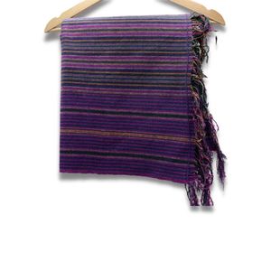 Stall With Jacquard Lines