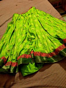 Beautiful ethnic skirt with big ghera❤️