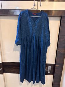 Blue Embroidered Cotton Kurta With Bottom