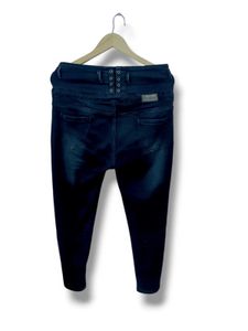 Women&#39;s Skinny Blue Jeans