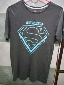 Black Superman Logo T-Shirt – Graphic Tee