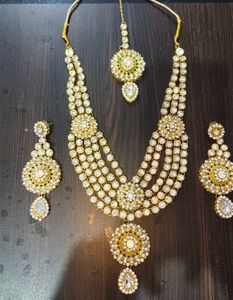 Elegant Indian Bridal Jewelry Set