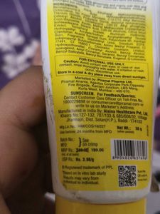Lacto Calamine Sunscreen SPF 50