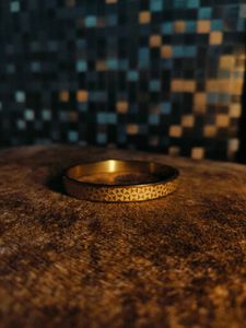 Rise And Shine Anti Tarnish Unisex Golden Bracelet