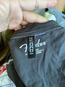 Fender Guitar Graphic Tee
