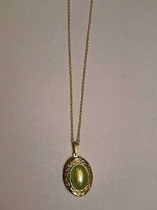Vintage Photo Locket D