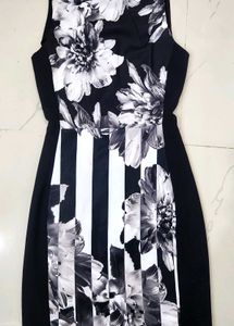 H&amp;M Floral Print Bodycon Dress