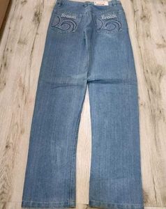 Broom Embroidered Jeans