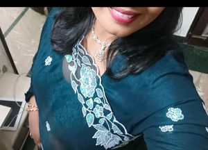 Beautiful Chiffon Partywear Saree