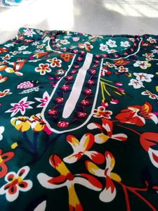 Combo Of A Dupatta And Kurti