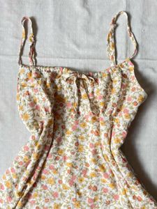 Pinteresty Floral Midi Dress