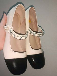 Mary Jane Shoe