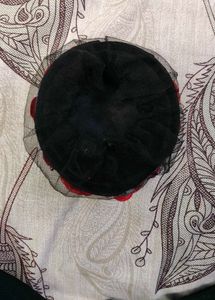 Red Floral Showpiece hairnet (bun)