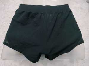 Under Armour Running Shorts 💚