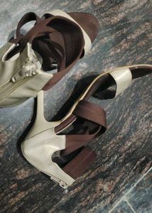 Metro Brown Heels