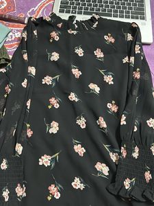 Twenty Dresses Top(Size-S)