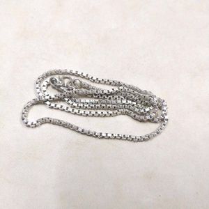Slightly Used Pure Silver Box Snack Chain ⛓️