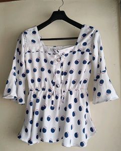 Trending Peplum Top🤍💙