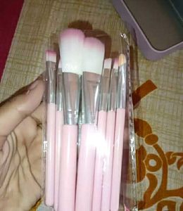 Hello Kitty Kit Meackup Brasher