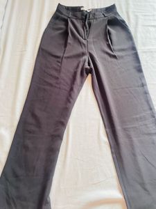 Chic Grey Wide-Leg Trousers