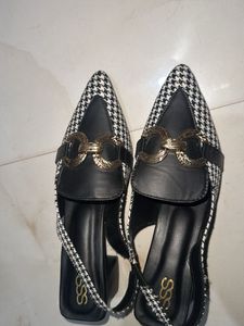 Chic Pointed Toe Casual Shoes