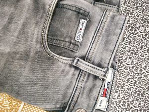 Tommy Hilfiger Jeans