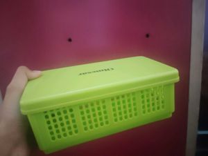 green basket
