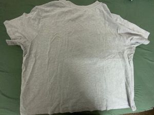 H&amp;M Grey Graphic Tshirt