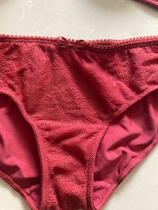 Amante Lingerie Set