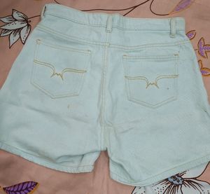 Light Blue Women&#39;s Demin Shorts