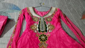 Pink Embellished kurta set