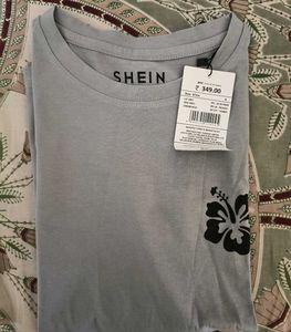 SHEIN Graphic Print Tee for girls
