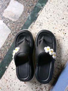 Cute Flower Flip Flops 😍