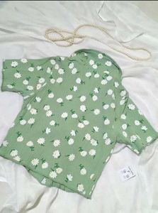 New Aesthetic Sage Green Daisy Shirt