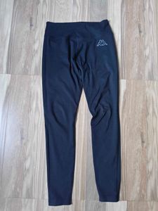 Leggings / Yoga Pants