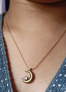 Antitarnish Moon Neckchain🌙✨