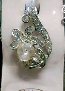 Vintage Floral Brooch