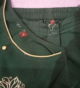 Women Kurta Set.