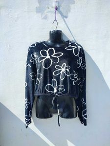 🎀SELL🎀No Boundaries Cute Top