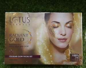 💥 Lotus Herbal Rediant Gold Kit 4 In 1