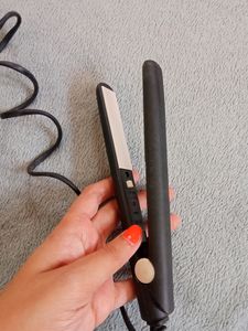 Mini Hair Straightener