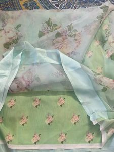 New Linen Blend Saree With Blouse Piece