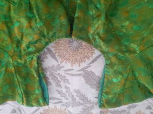 Green Blouse with margin inside